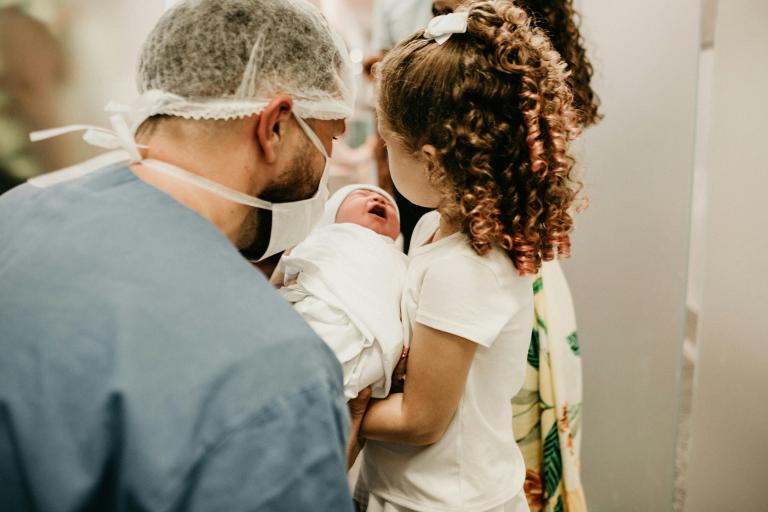Baby and family on ward
