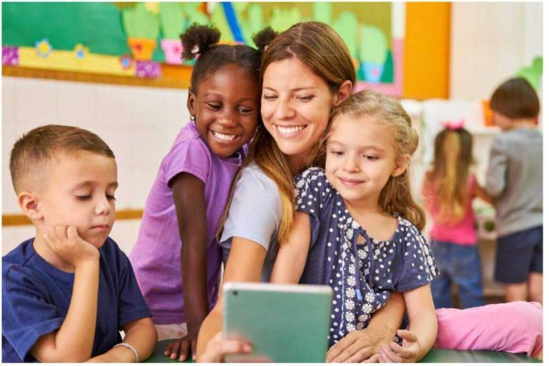 17022025 Children with a teacher smiling 